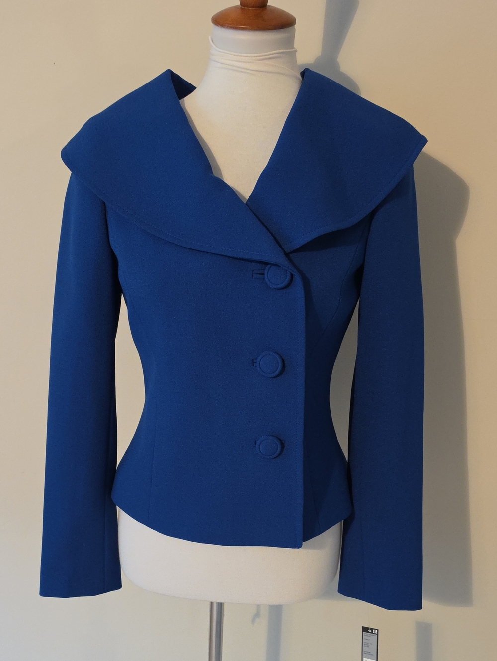 Tahari Arthur S. Levine Brand New Elegant Blue Women's  Blazer Jacket